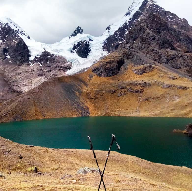 AUSANGATE + CERRO DE COLORES  4 Días