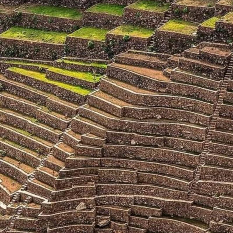 CHOQUEQUIRAO 4 Días/3 Noches